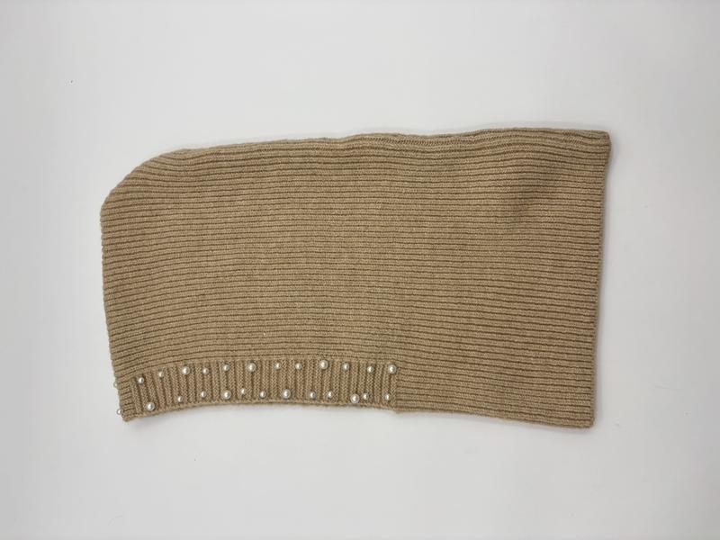Camel beige ribbed knit neck warmer tube scarf with pearl bead trim along the bottom edge, laid flat on white background - wholesale price for Europe buyers
