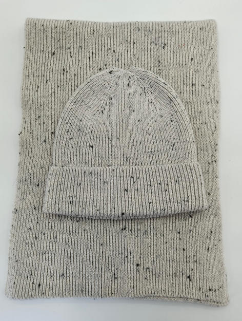 Light grey speckled ribbed knit beanie hat and matching rectangular scarf set laid flat on white background - Oeko-Tex Standard 100 certified